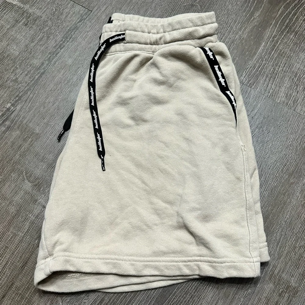 Men’s Hollister Jeans